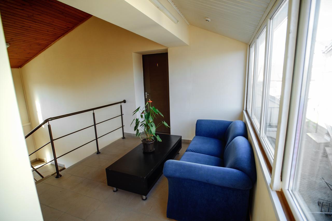 Your Hostel Кишинёв Экстерьер фото